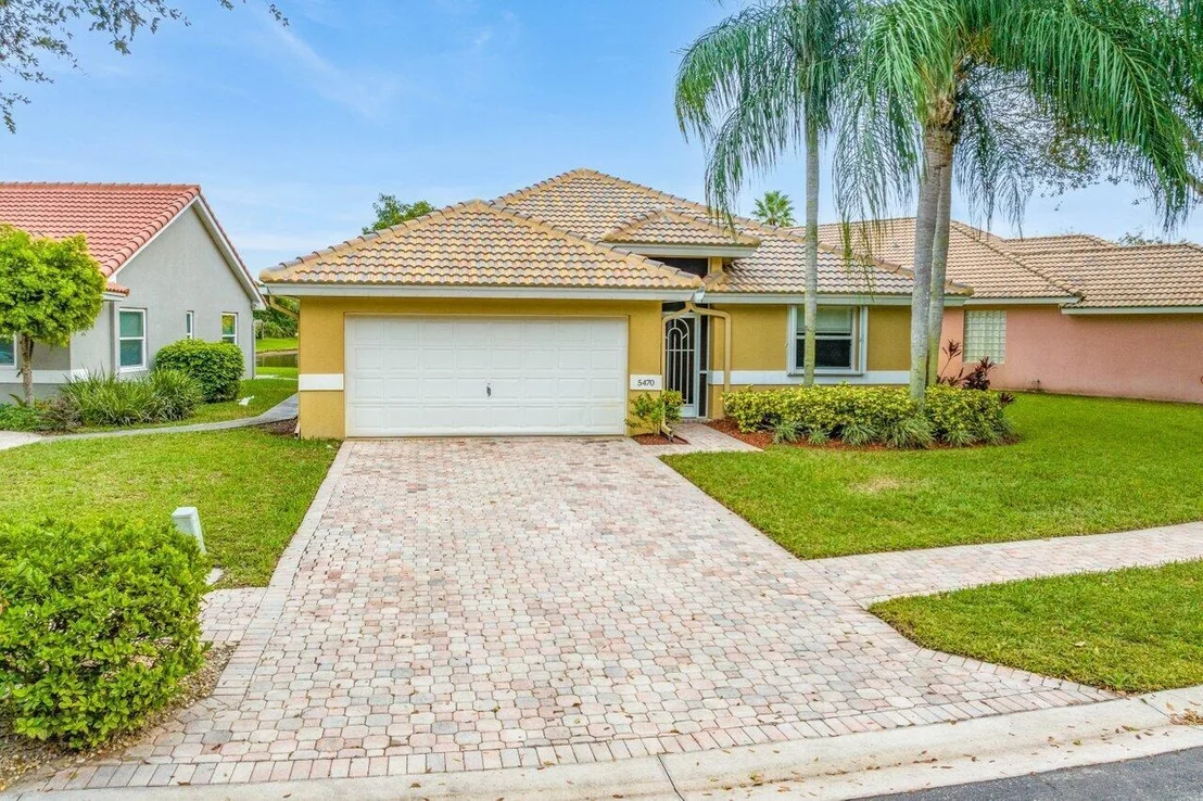 Photo of 5470 Grande Palm Circle