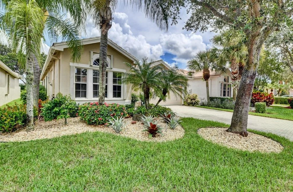 Photo of 8785 Arbor Walk Drive