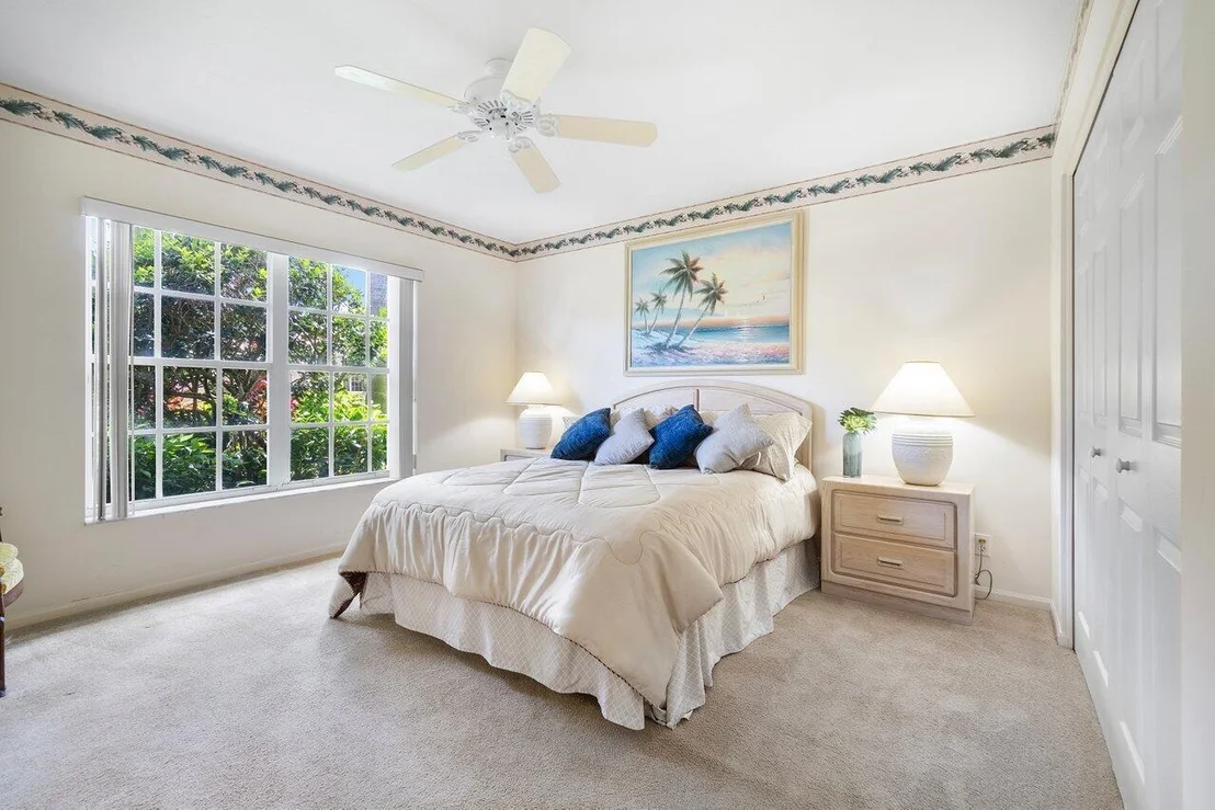 Photo of 7337 Falls Road W