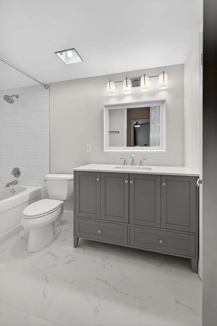 Photo of 246 Seabreeze Circle