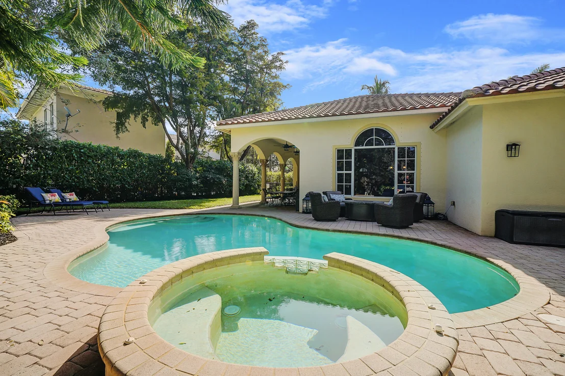 Photo of 110 Villa Bella