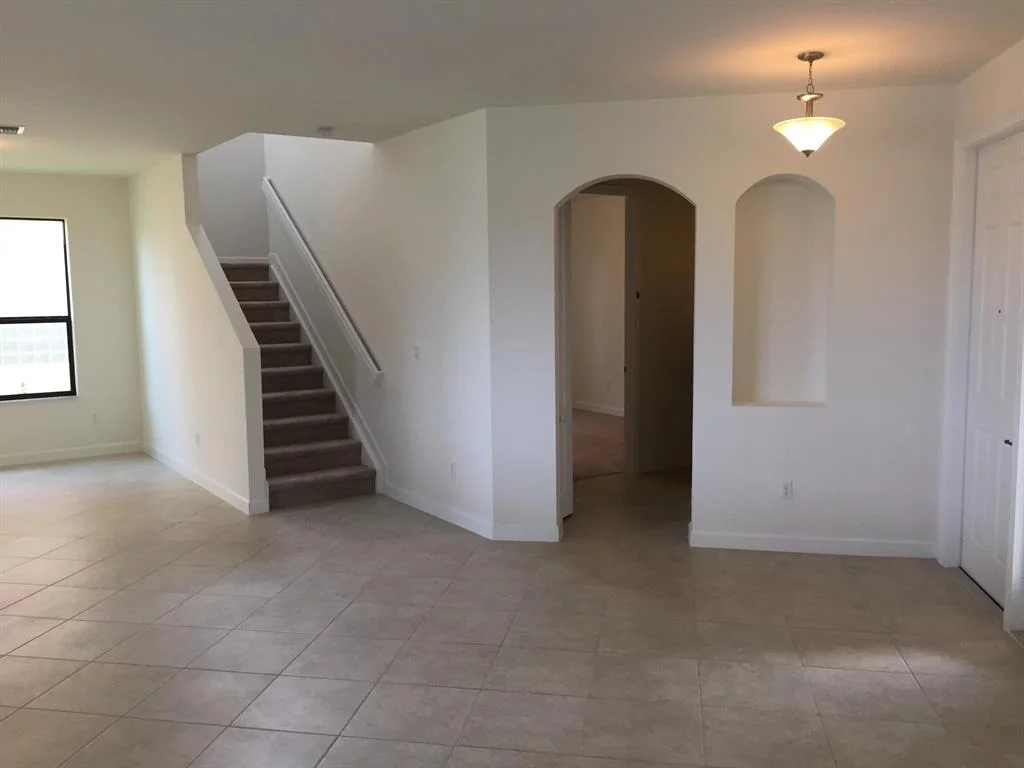 Photo of 4538 Willow Basin