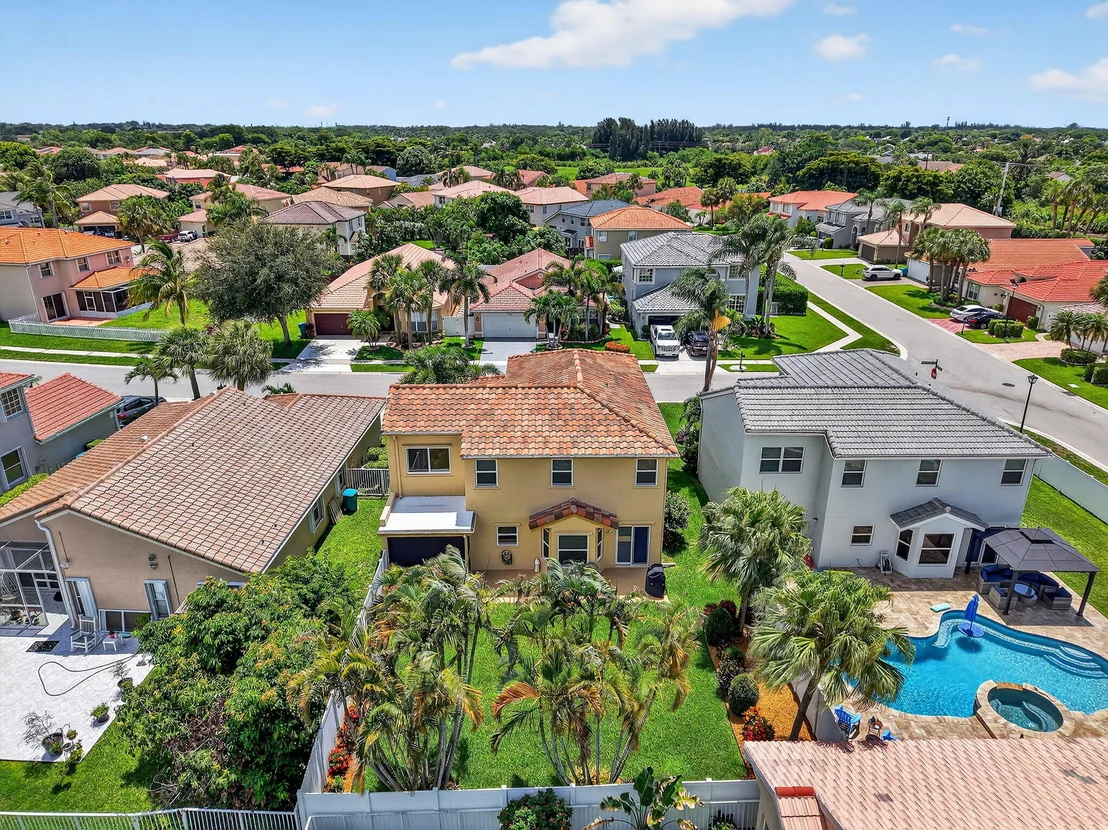 Photo of 7381 Chesapeake Circle
