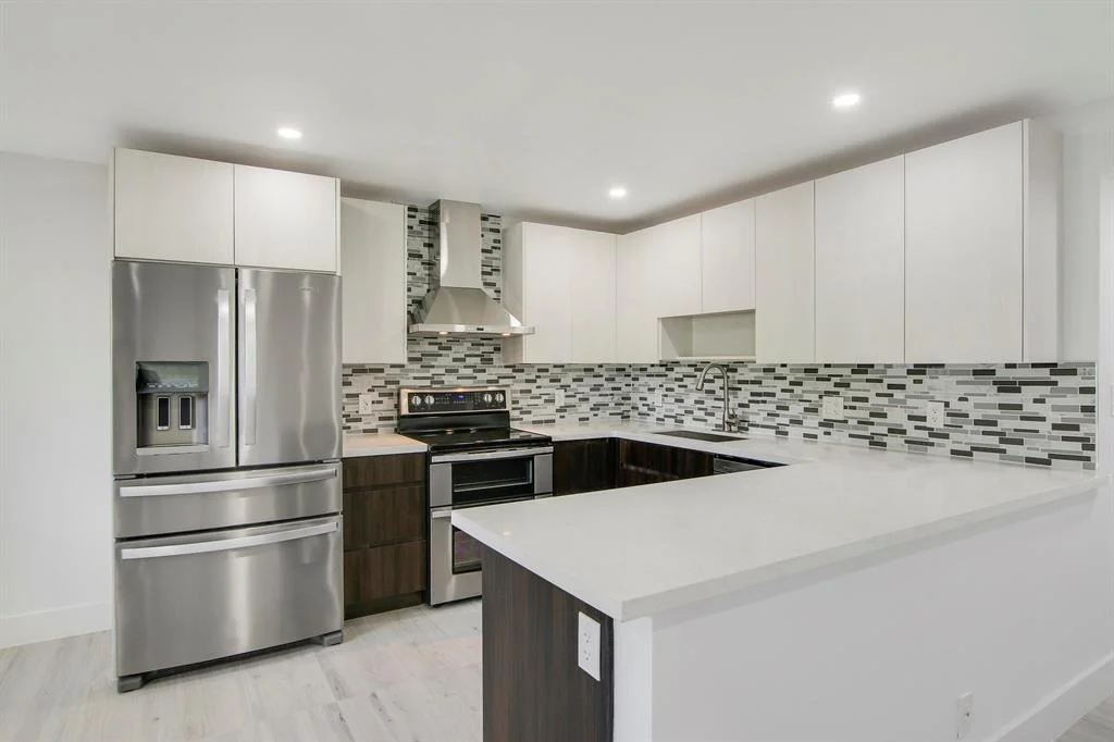 Photo of Unit K1 at 1905 Bermuda Circle