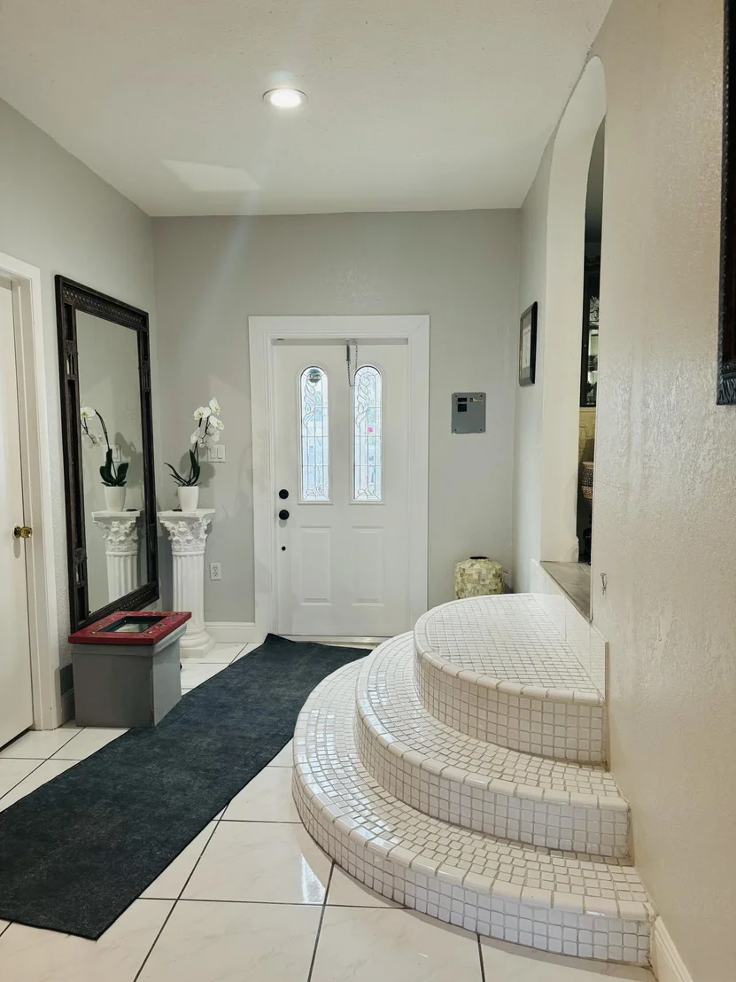 Photo of 1884 Kirk Rd