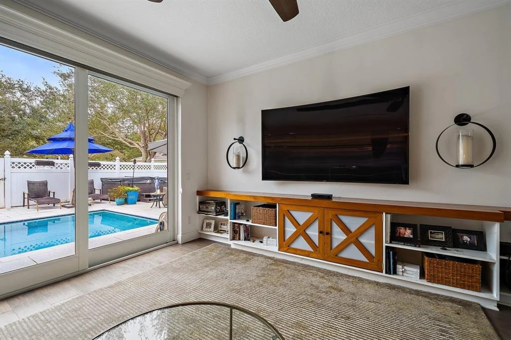 Photo of 313 Bougainvillea Drive