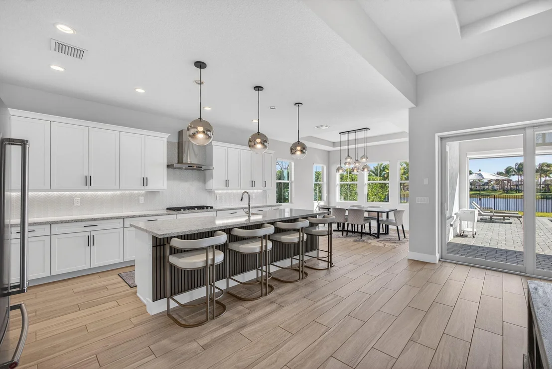 Photo of 9221 Crestview Circle