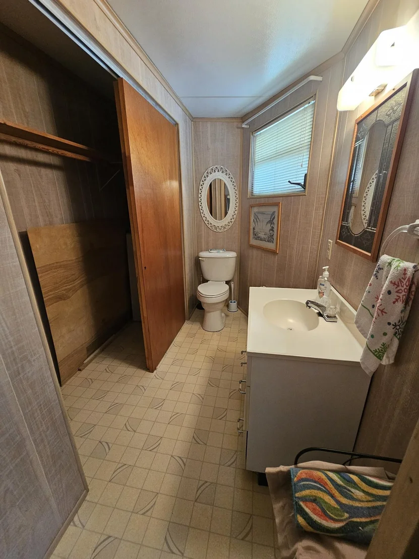 Photo of 5320 SE 64 Terrace