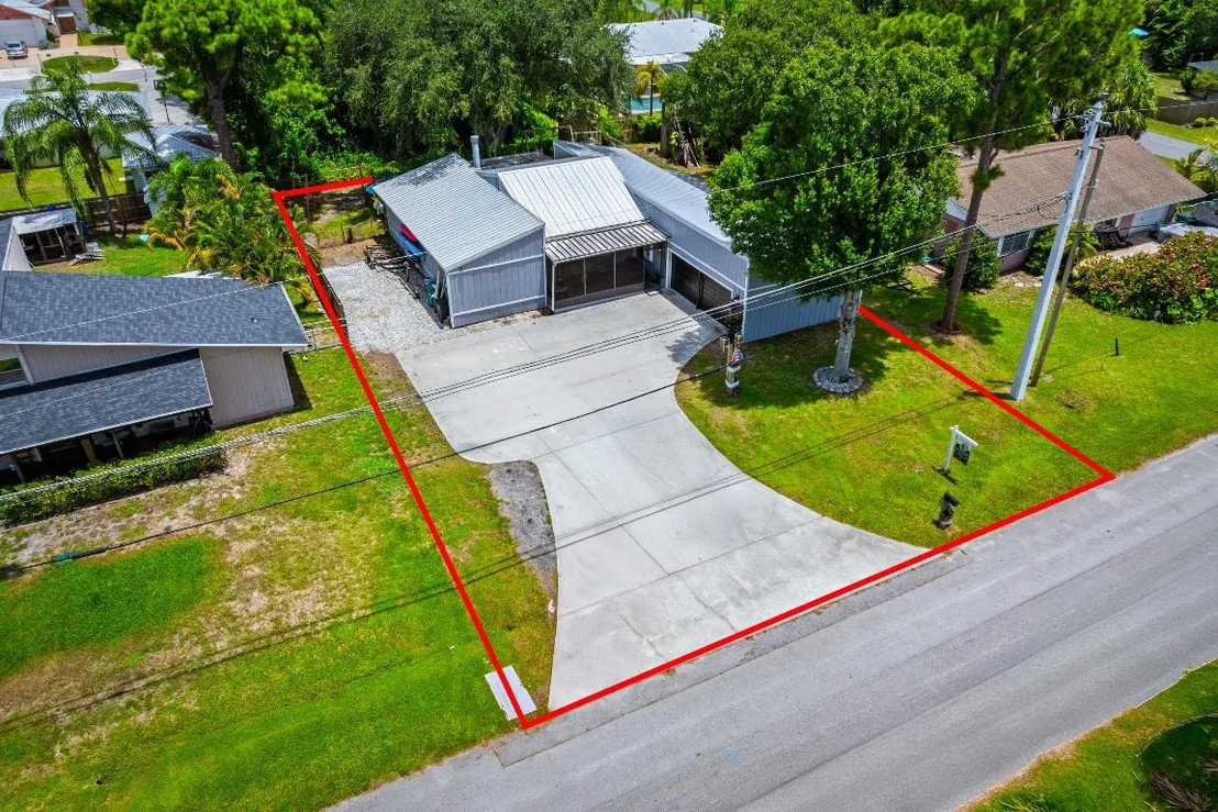 Photo of 5900 Raintree Trail