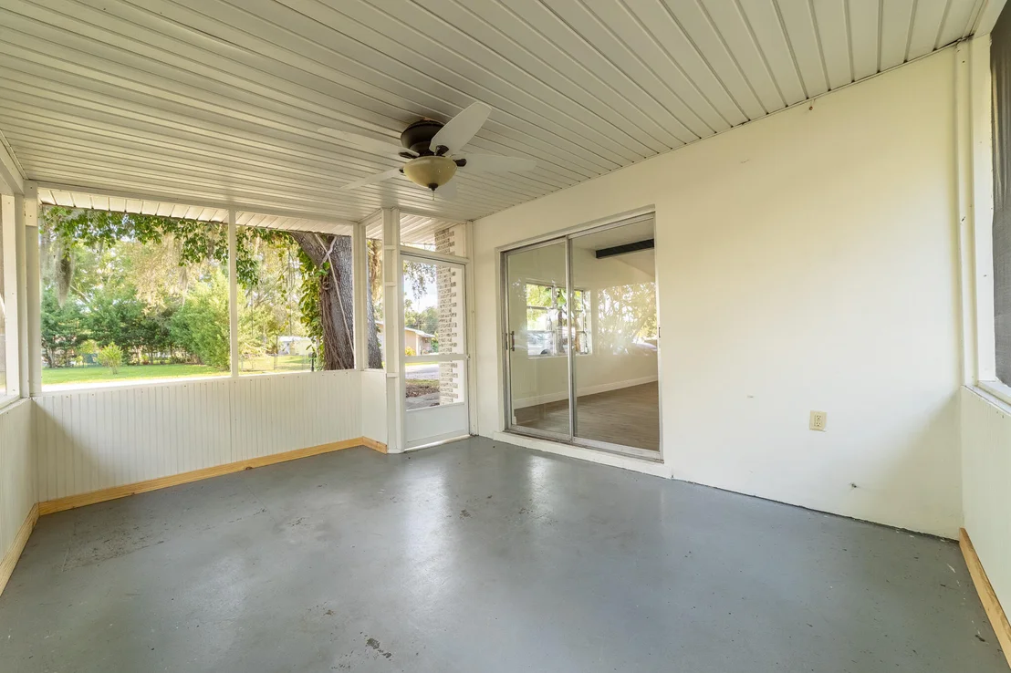 Photo of 809 SE 10th Street