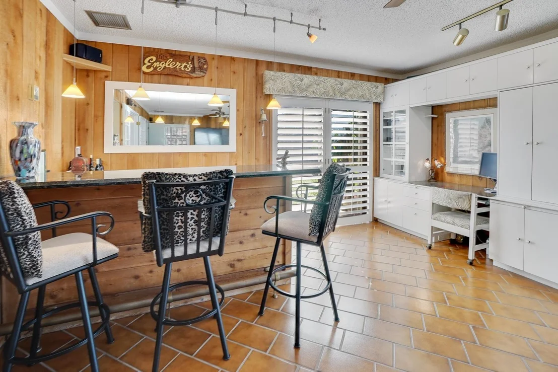 Photo of 441 Davis Road