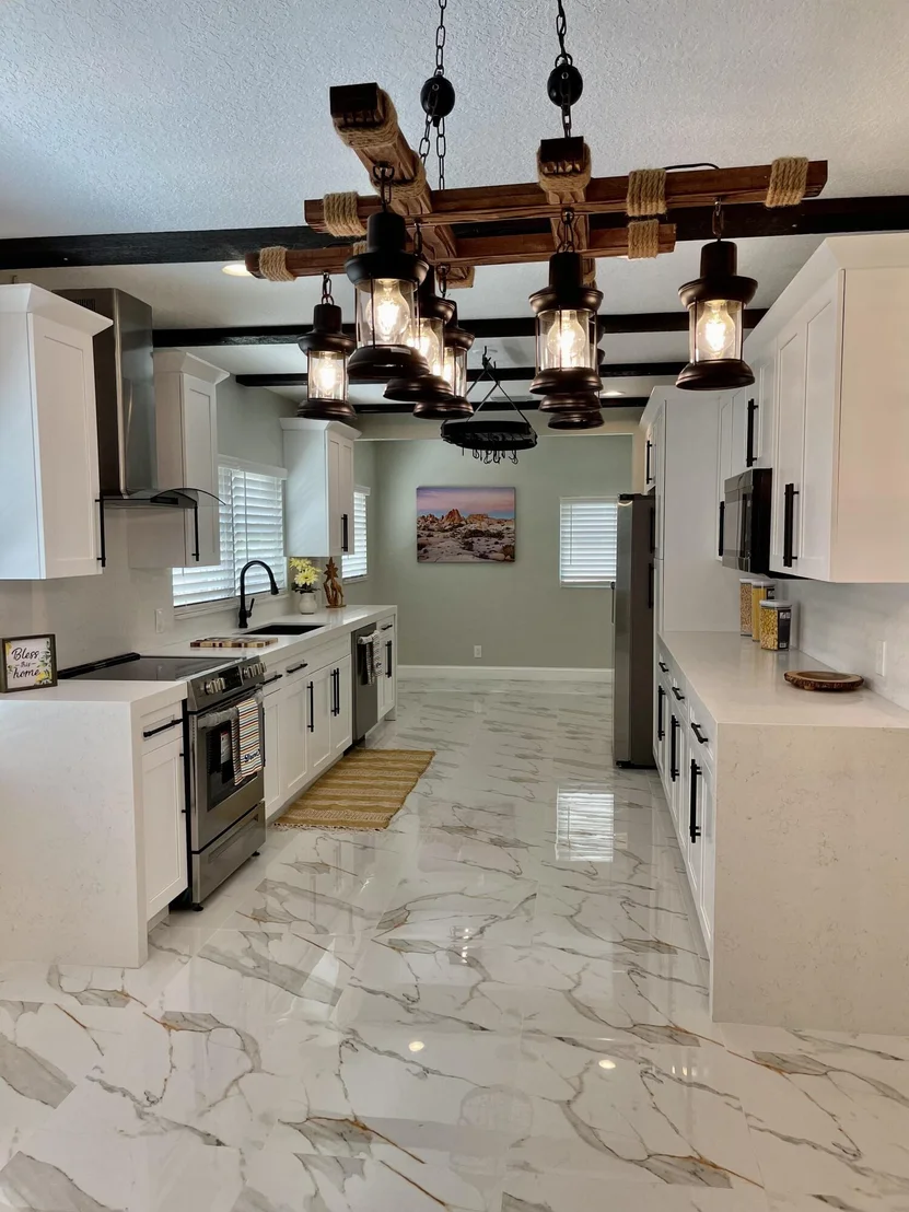 Photo of 1017 Avon Road