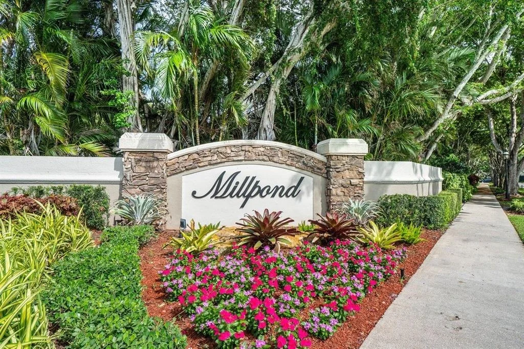 Photo of 3495 Pine Haven Circle