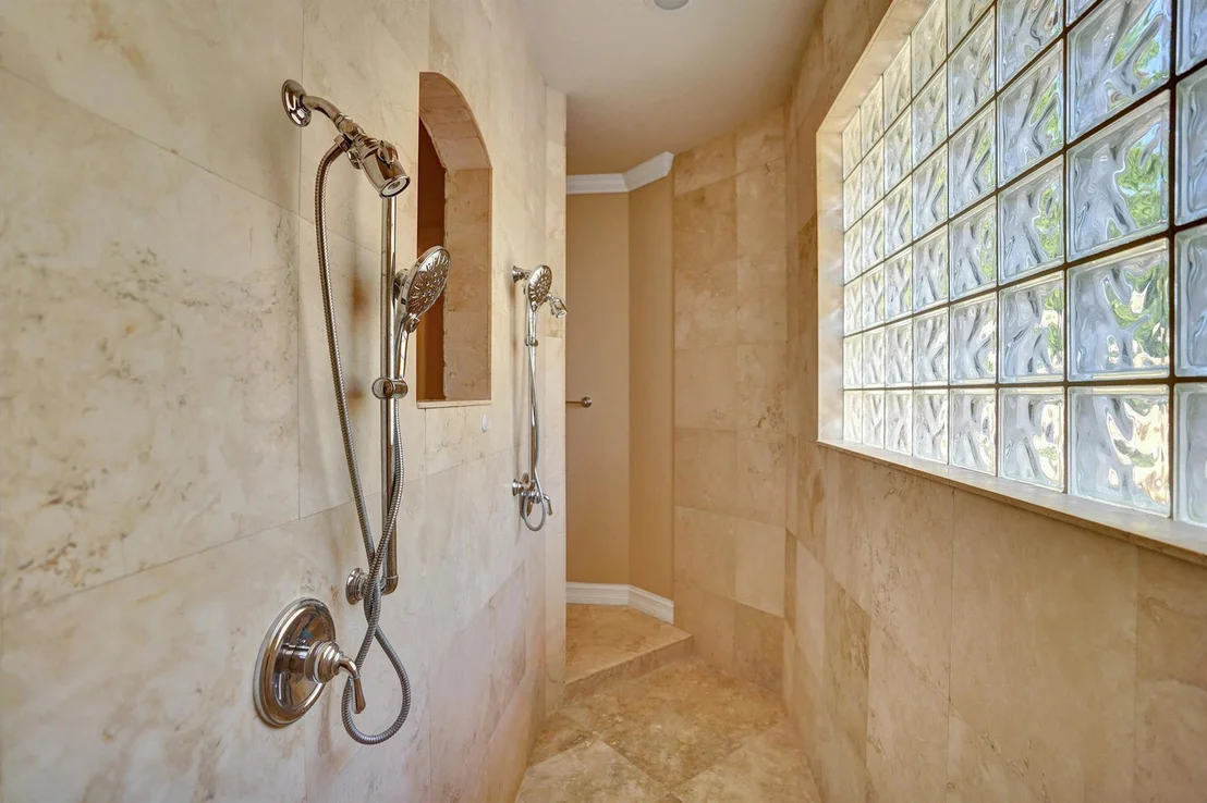 Photo of 603 N Cypress Drive
