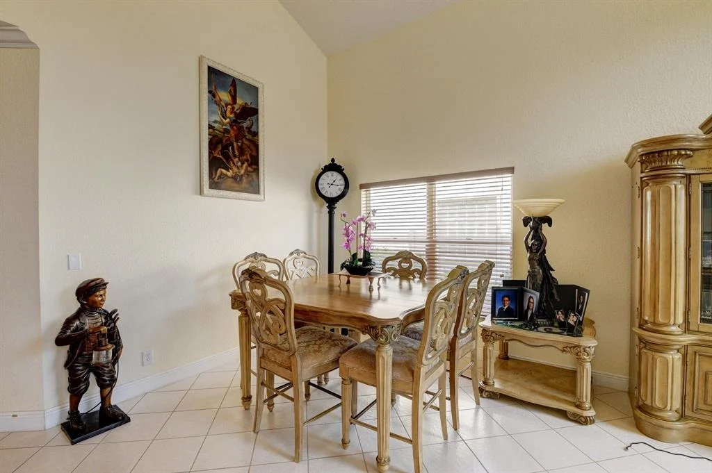 Photo of 10885 La Salinas Circle