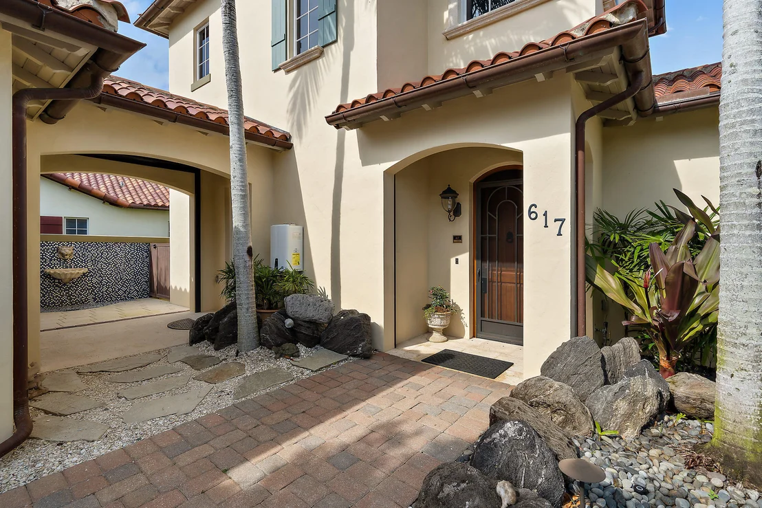 Photo of 617 White Pelican Way