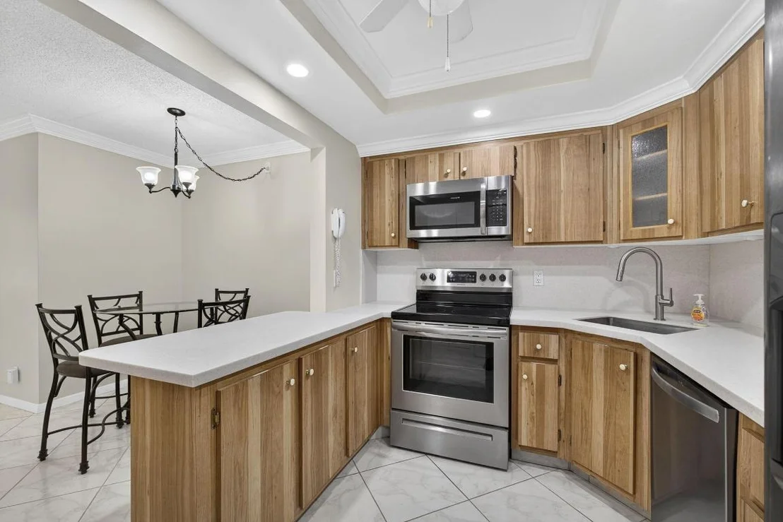 Photo of Unit D1 at 309 Knotty Pine Circle