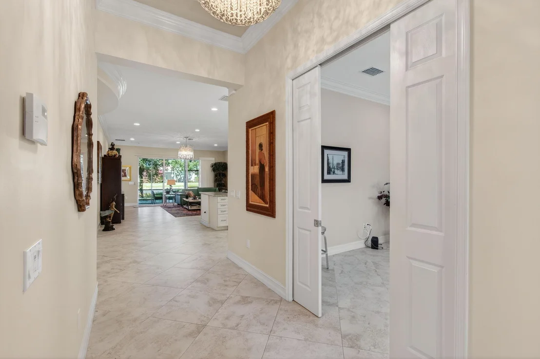 Photo of 9077 Vander Cove