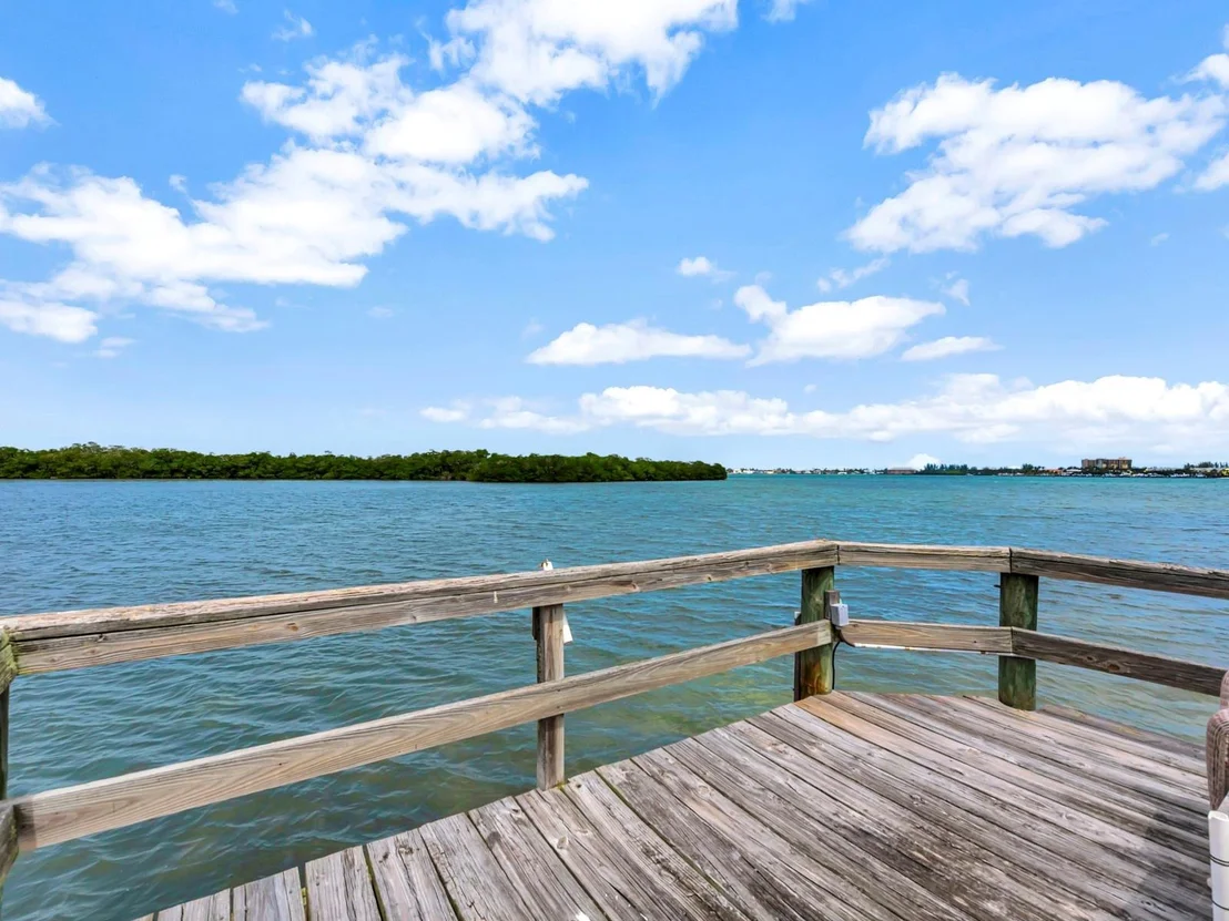Photo of 1700 Coconut Drive