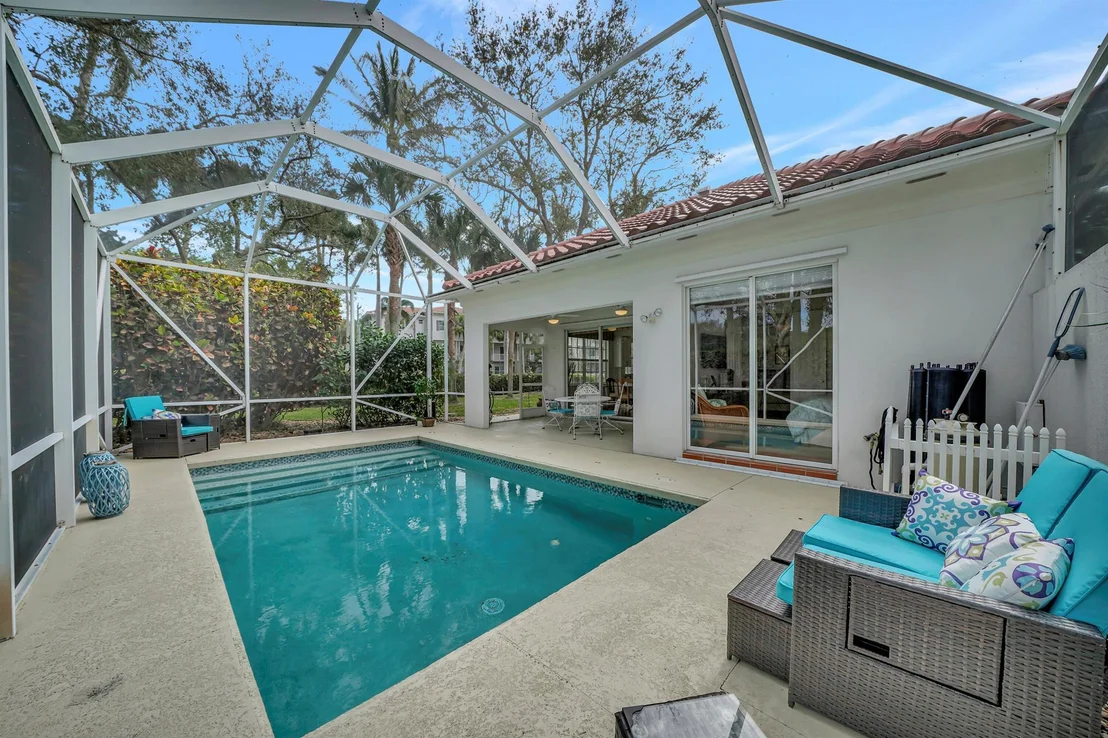 Photo of 4775 Temple Drive