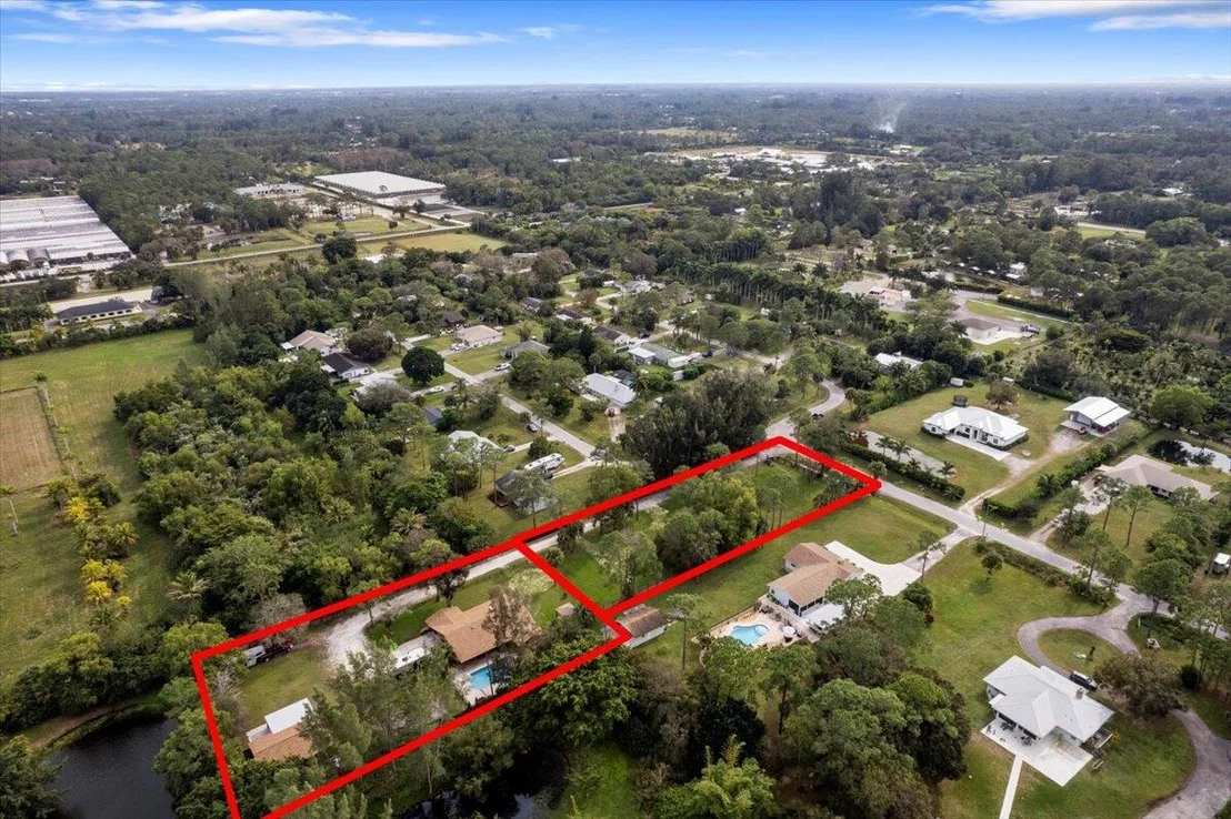 Photo of 2371 147th Drive N