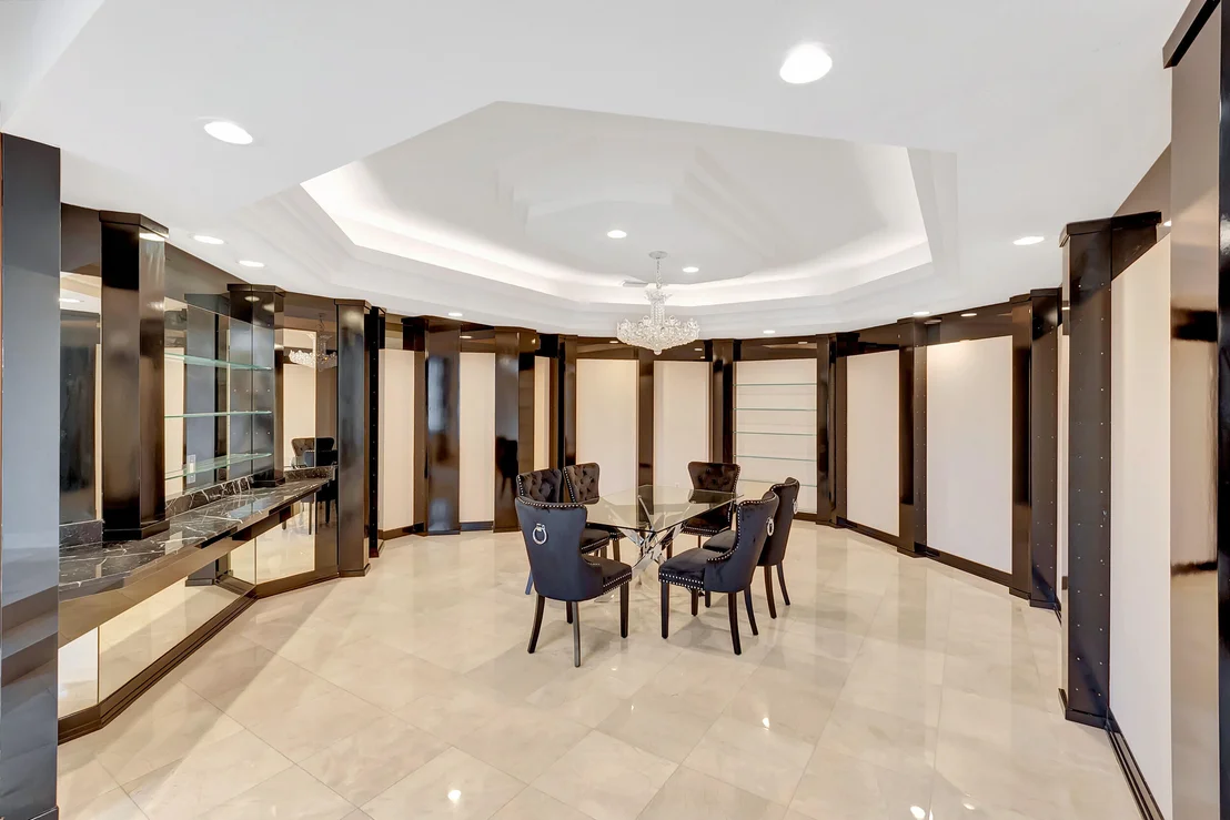 Photo of 7555 Mandarin Drive
