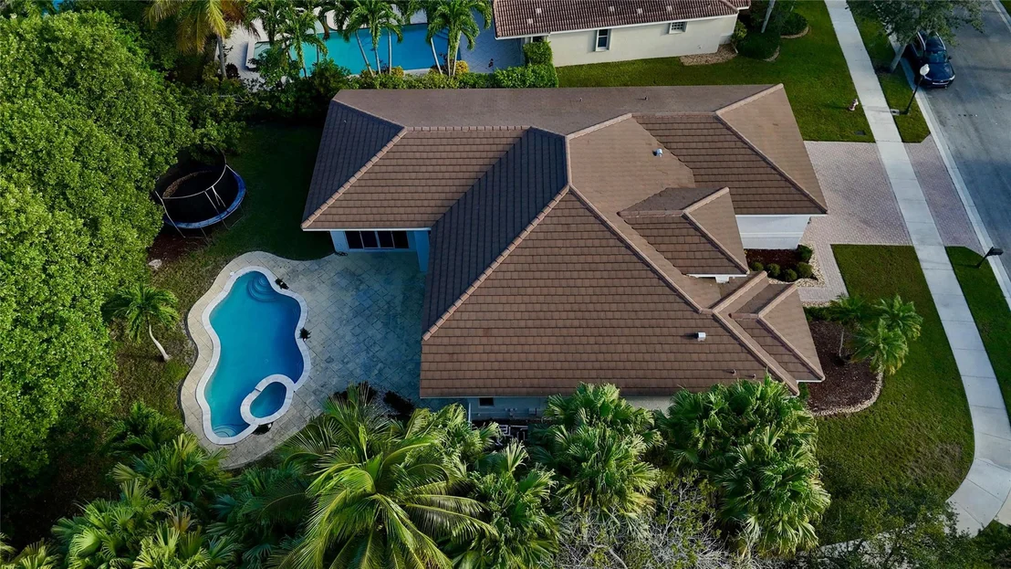 Photo of 1125 Waterside Circle