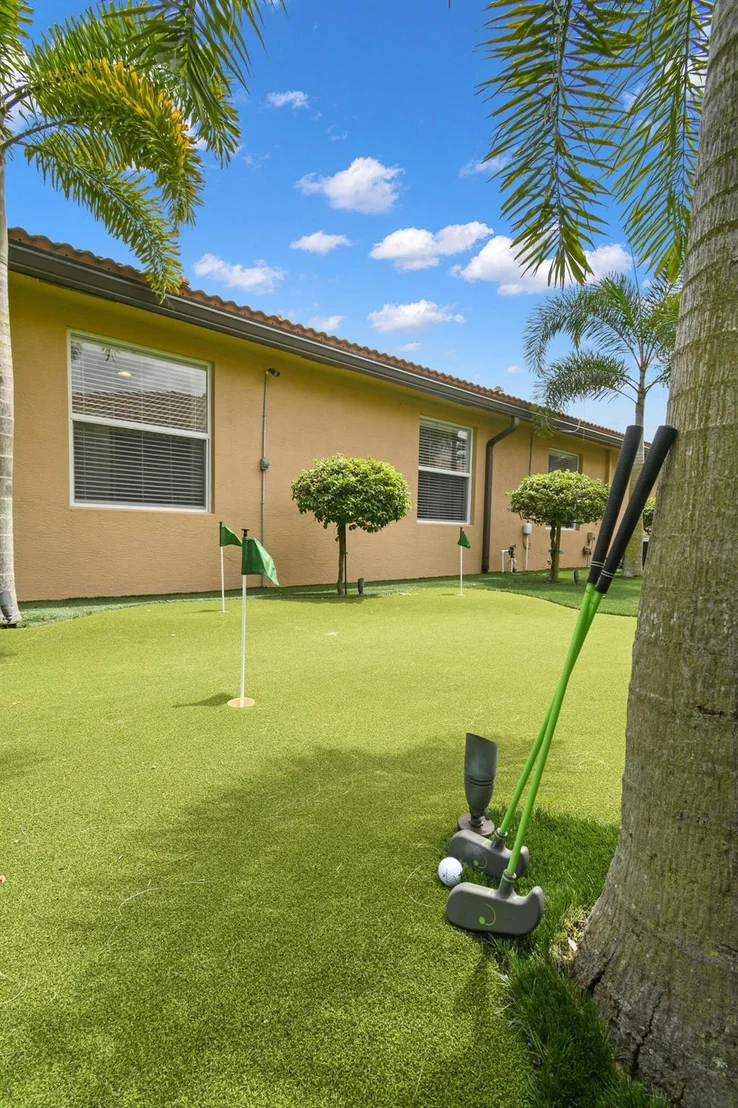 Photo of 7139 Limestone Cay Road
