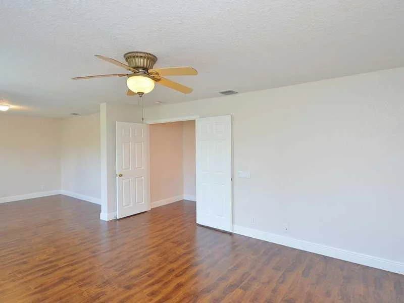 Photo of 1095 Sunflower Circle
