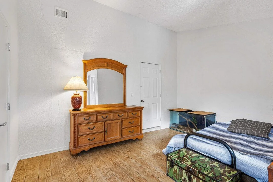 Photo of 2732 Northside Drive