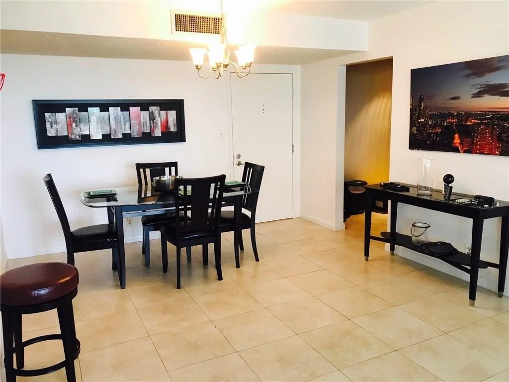 Photo of Unit 721 at 525 N Ocean Boulevard