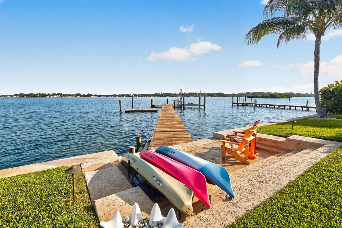 Photo of 954 Dolphin Court