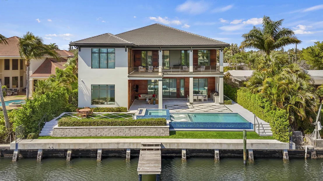 Photo of 736 Lagoon Drive