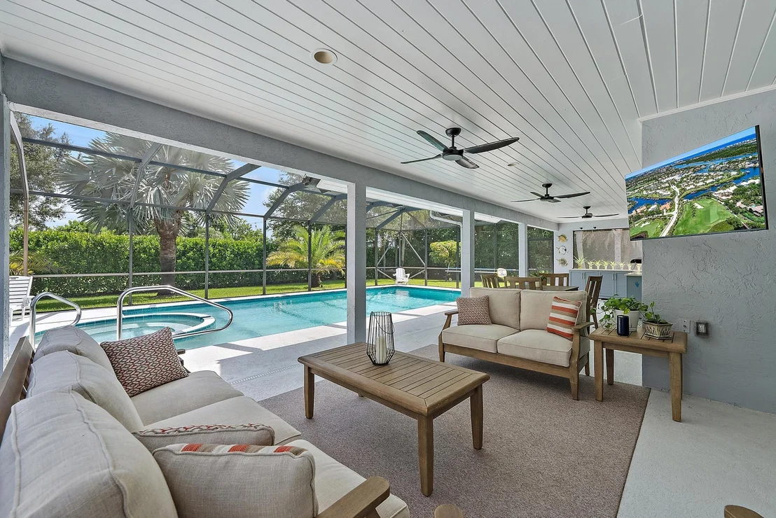 Photo of 11 Loggerhead Lane