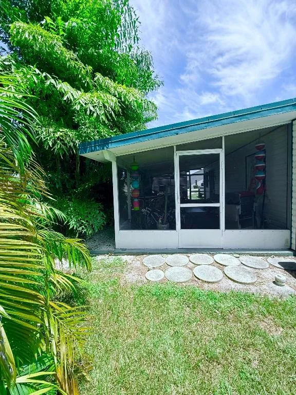 Photo of 1736 Hunter Road