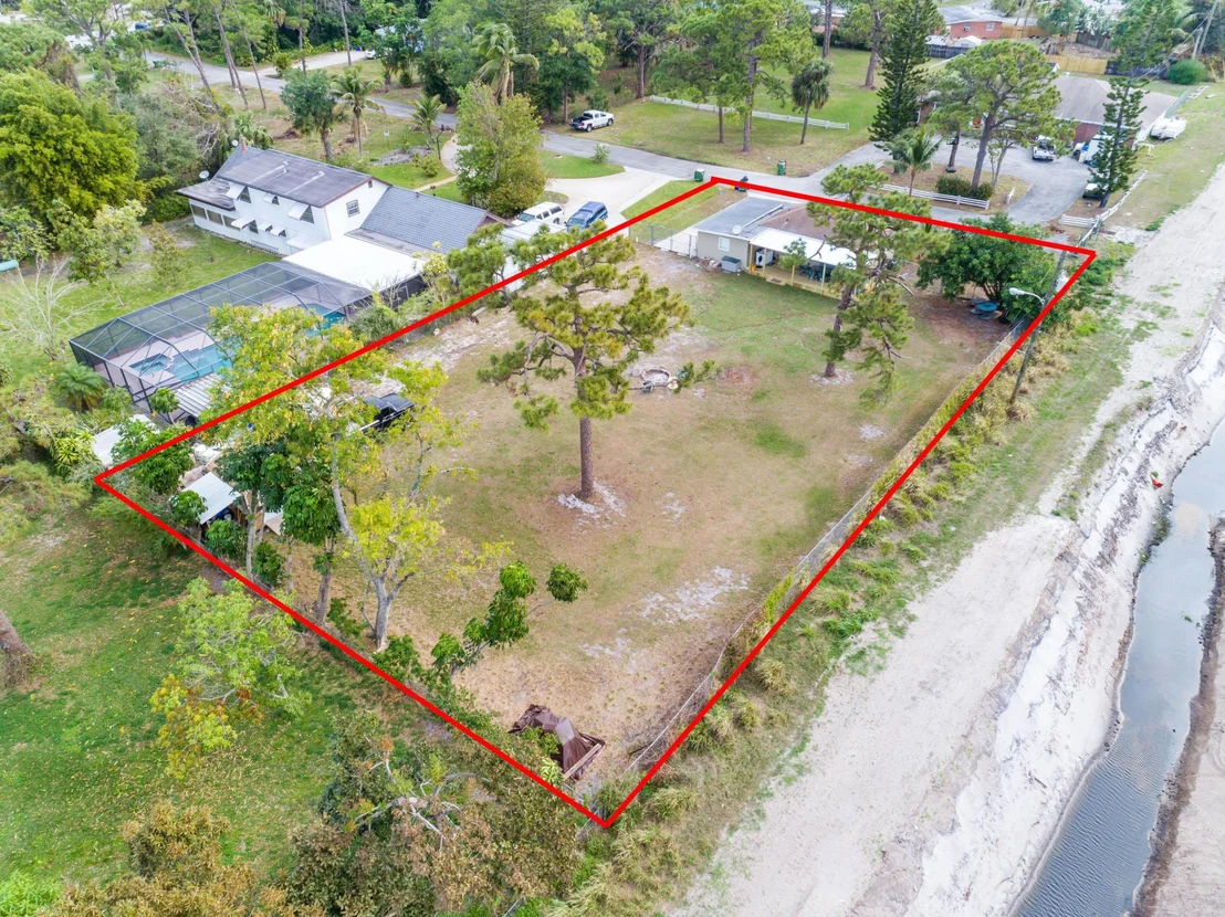 Photo of 3479 Rostan Lane