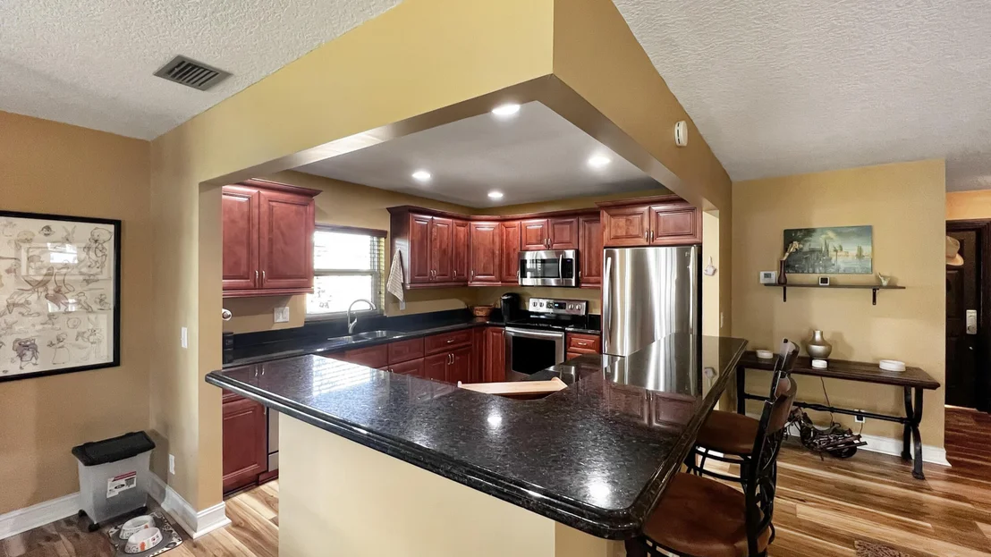 Photo of 6168 Overland Place