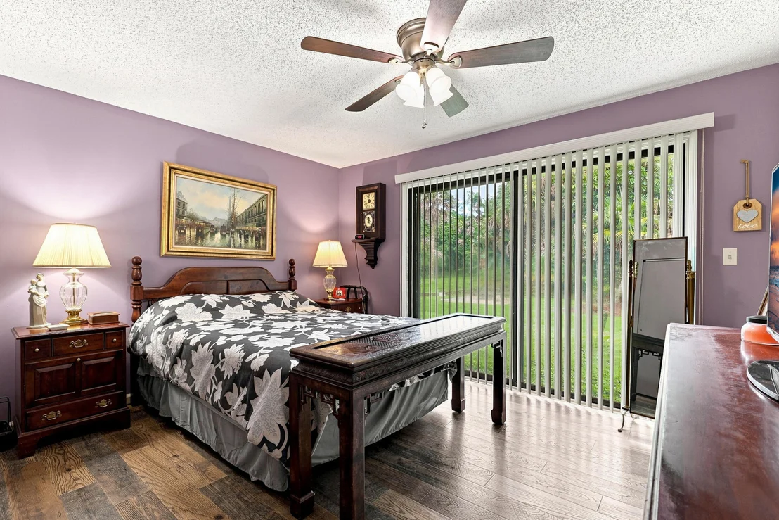 Photo of 12871 COMPTON Road