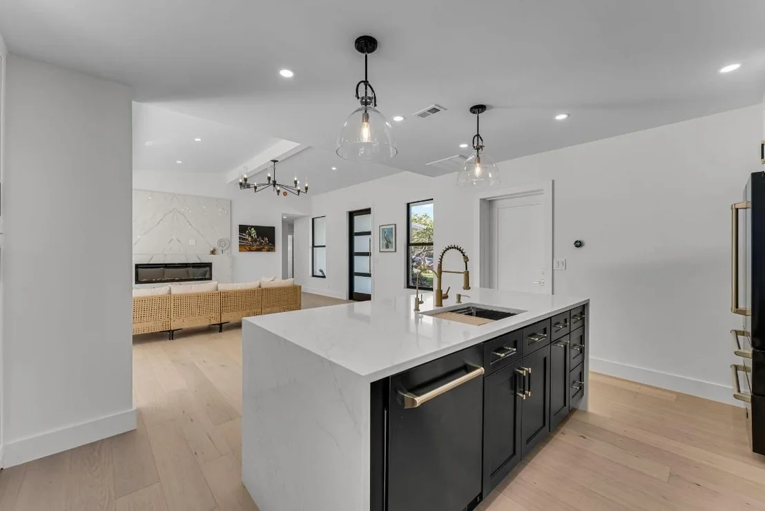 Photo of 433 Aylesbury Road