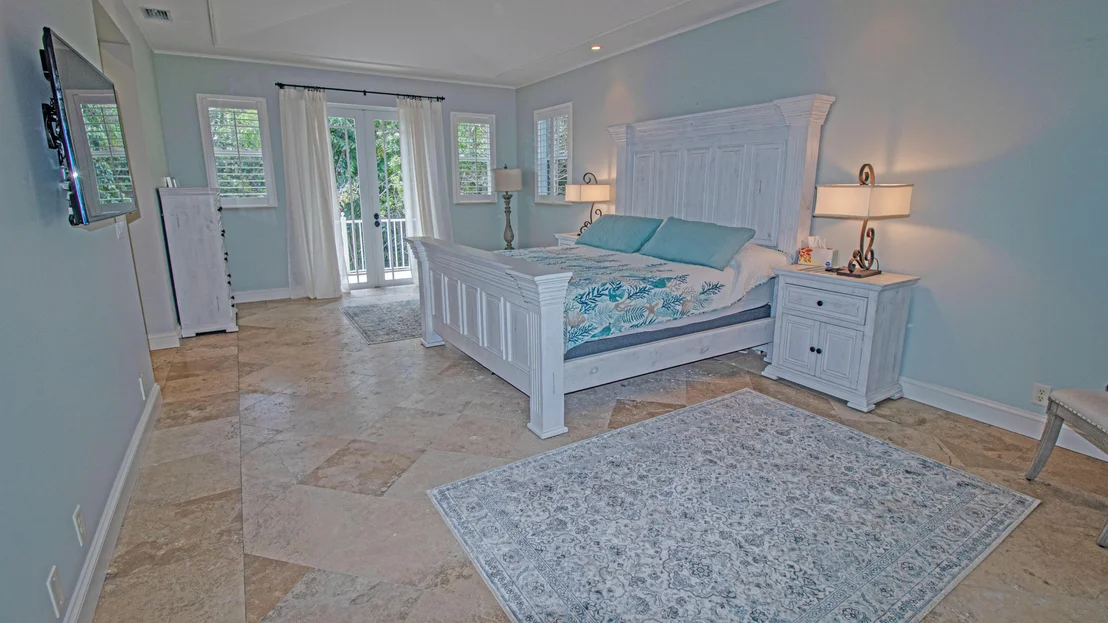 Photo of 5592 SE Reef Way