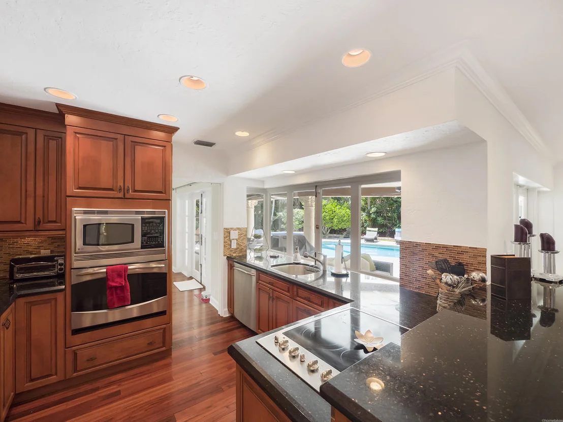 Photo of 826 Periwinkle Street