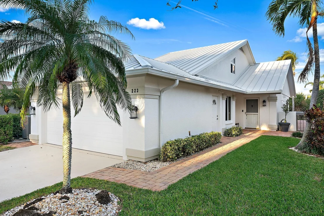 Photo of 223 Ridge Road