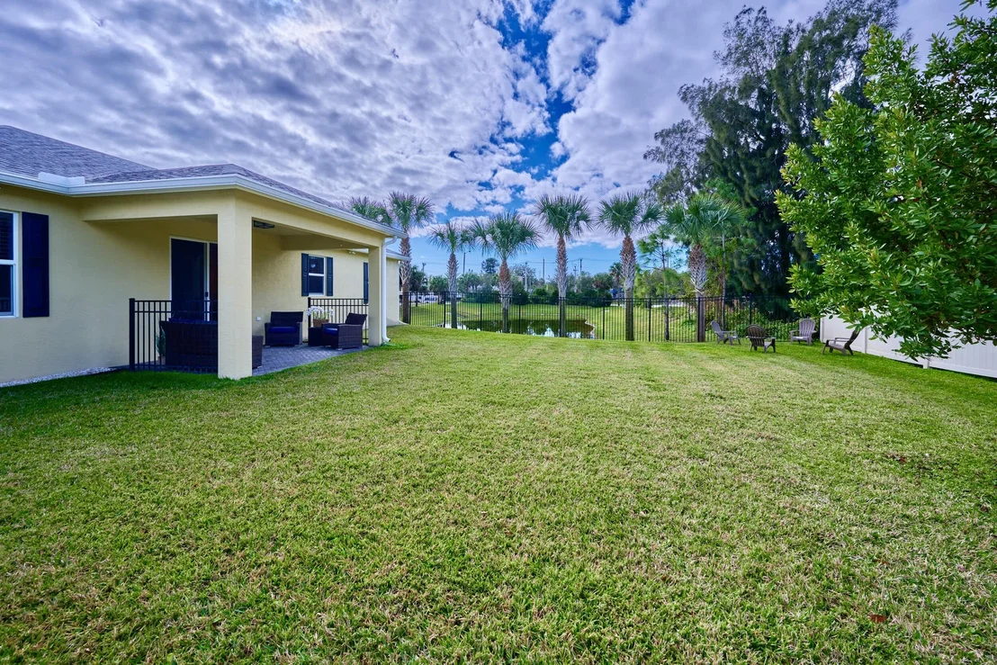 Photo of 2037 Bridgehampton Terrace