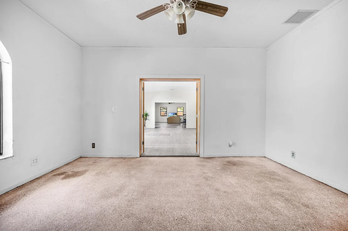 Photo of 1 Kenmore Lane