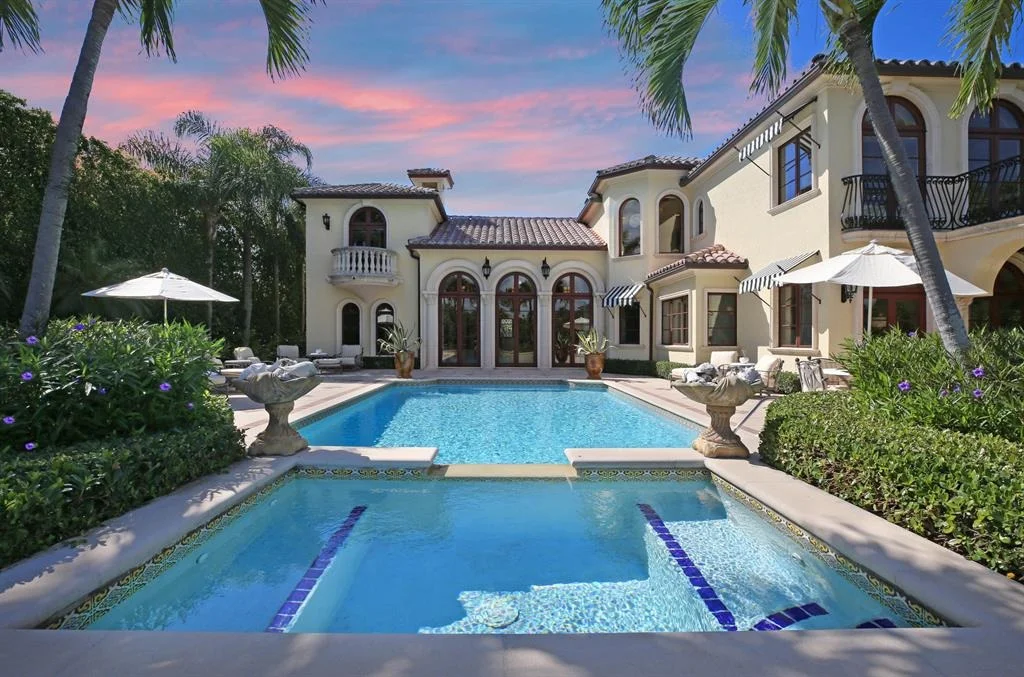 Photo of 560 Island Drive