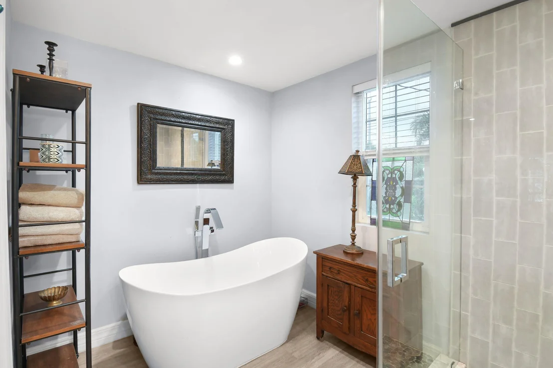 Photo of 525 Evergreen Drive