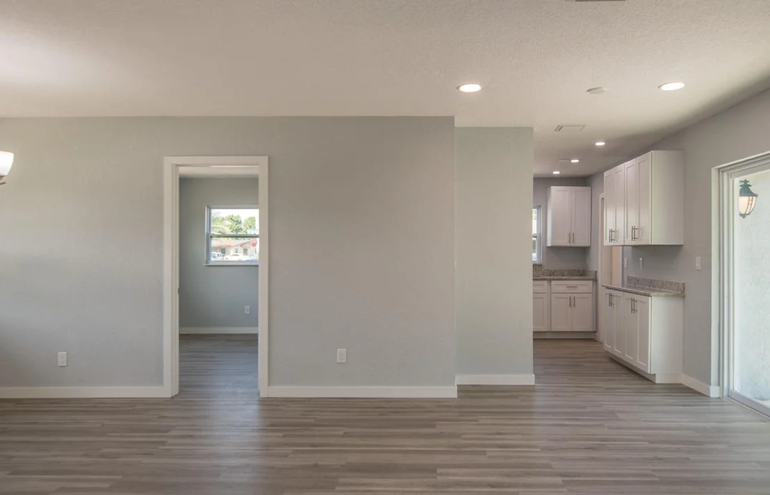 Photo of 2590 N Seacrest Boulevard