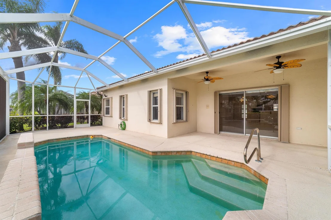 Photo of 8540 Pine Cay