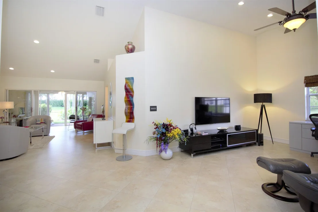 Photo of 7945 Sandy Pointe Drive