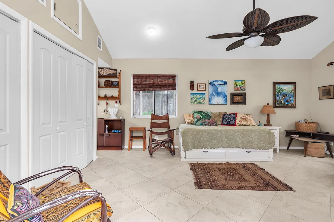 Photo of 12 E Ocean Avenue